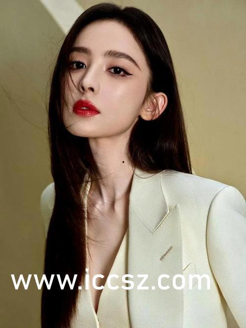 明星黑料女 吃瓜网官网免费观看,吃瓜网官网免费观看，带你一探究竟